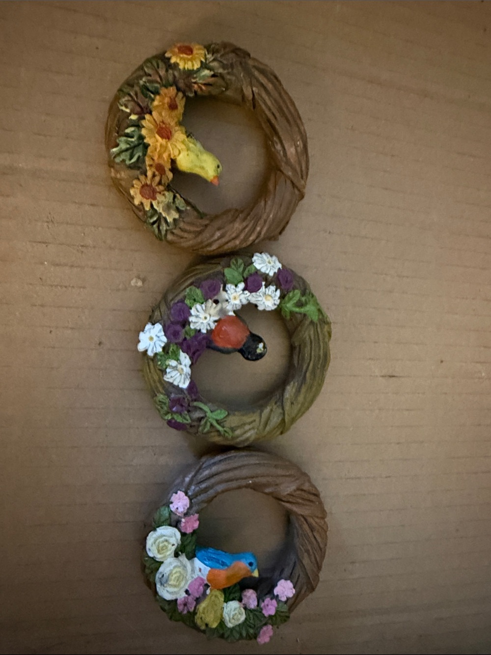 Decorative Bird Wreath Wall Accents - Set of 3 (Multicolor)
